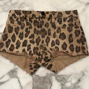Girls size 7 shorts